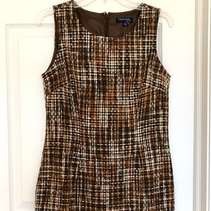 NWT Chadwicks size 4 ladies sleeveless boucle dress